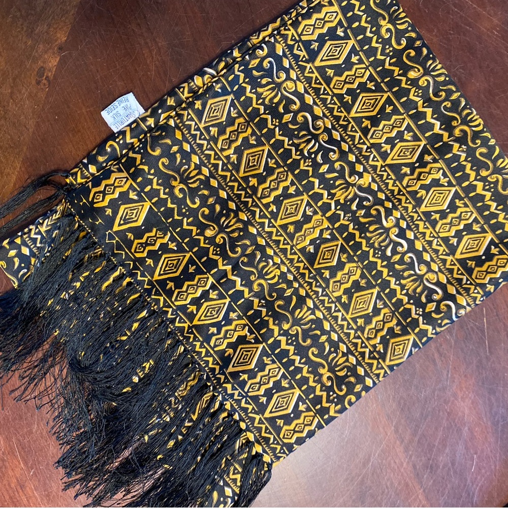 Men's Silk Patterned Scarf